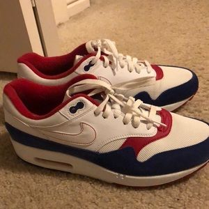 Vintage air maxes